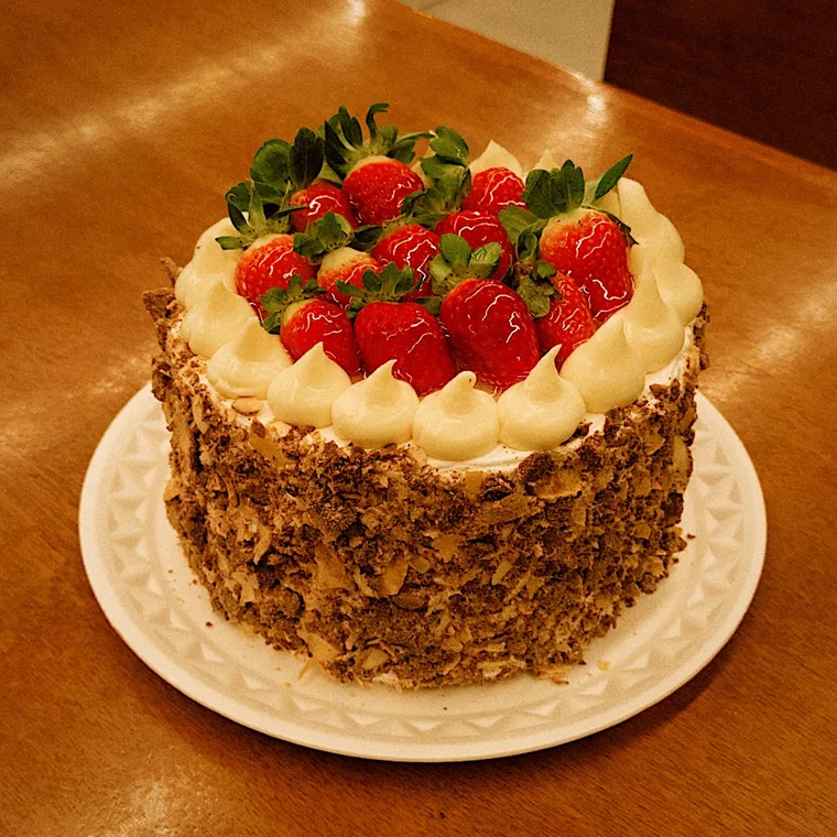 Torta de morango com bombom da Tody